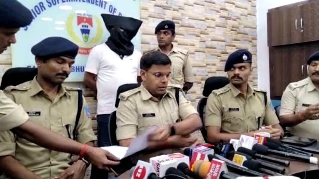 बेटी को लेकर मेला घूमने गया था पिता, अपराधियों ने उतारा मौत के घाट, पुलिस ने 24 घंटे के अंदर अपराधियों को किया गिरफ्तार