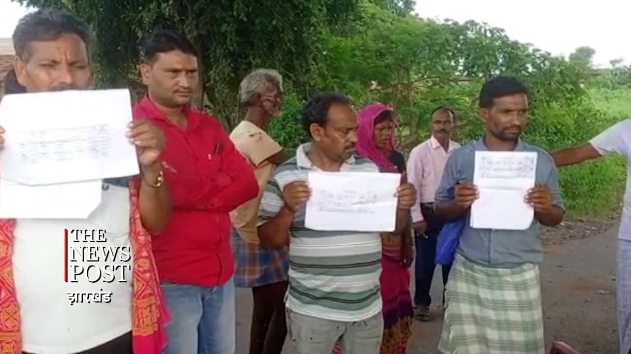 आज भी ढिबरी और लालटेन ही रोशनी का सहारा, पर हर महीने आता है बिजली का बिल, पढिए क्या है मामला