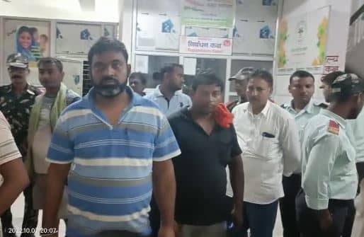 रोहतास : मूर्ति विसर्जन कर लौट रहे लोगों पर पथराव, दर्जनों लोग घायल