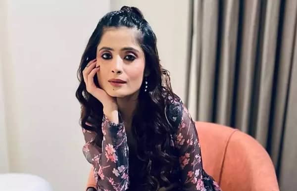 टीवी की मशहूर एक्टर ‘Vaishali Thakkar’ ने की आत्महात्या, इंदौर के घर में मिला लाश