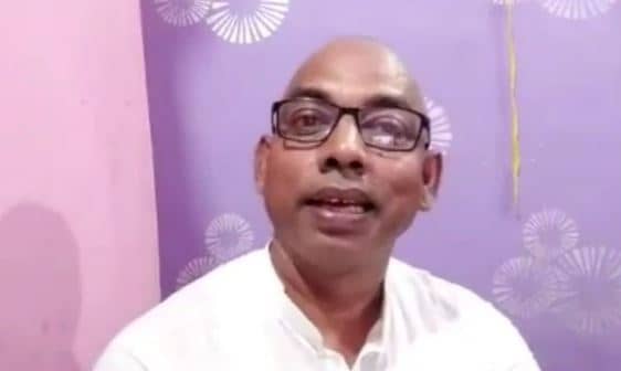 बीजेपी MLA ललन पासवान का विवादित बयान, कहा अगर मुस्लिम लक्ष्मी को नहीं मानते हैं तो क्या वह करोड़पति नहीं हैं