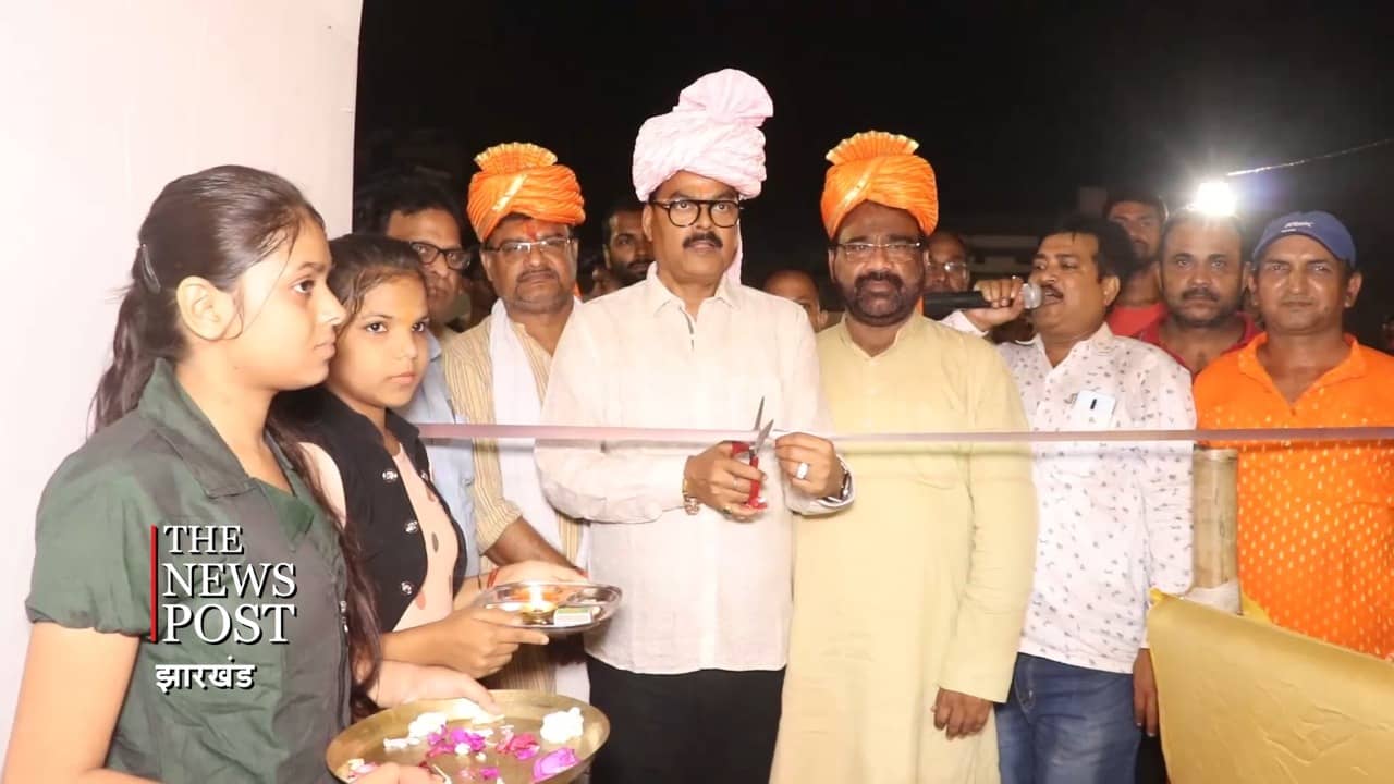 भाईचारे का सन्देश देता है न्यू स्टेशन कॉलोनी का पूजा पंडाल, मुस्लिम भी करते समान भागीदारी