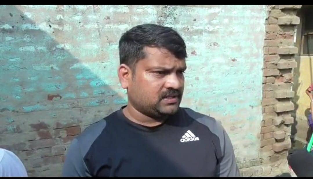 रिकवरी एजेंट उपेंद्र सिंह पर फायरिंग को चचेरे भाई ने साजिश बताया ,जानिए क्या कहा 