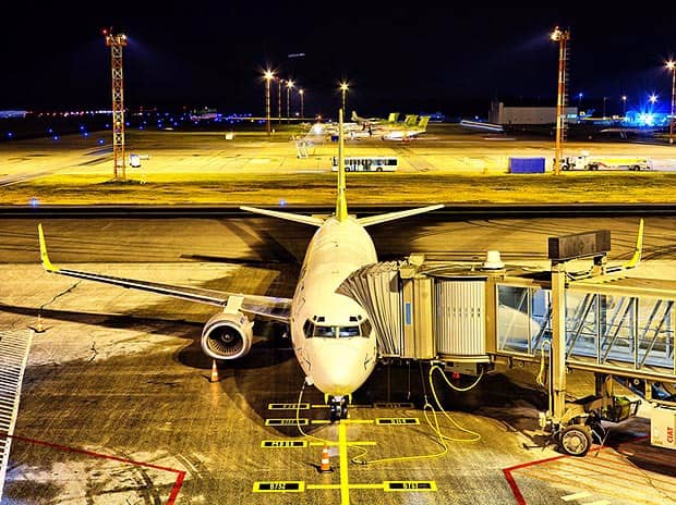 माननीयों के सम्मान के लिए सरकार ने कसी कमर, एयरलाइंस कंपनियों को लिखे पत्र