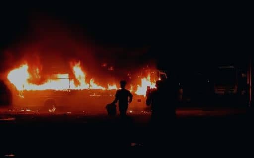 दर्दनाक घटना : खादगढ़ा बस स्टैंड में खड़ी बस में लगी आग, ड्राइवर और खलासी की मौत