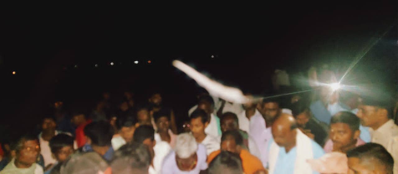 भागलपुर में नाव पलटी, खेत से घर वापस लौट रहे छह लोग गंगा में डूबे, तीन की मौत, तीन लापता 