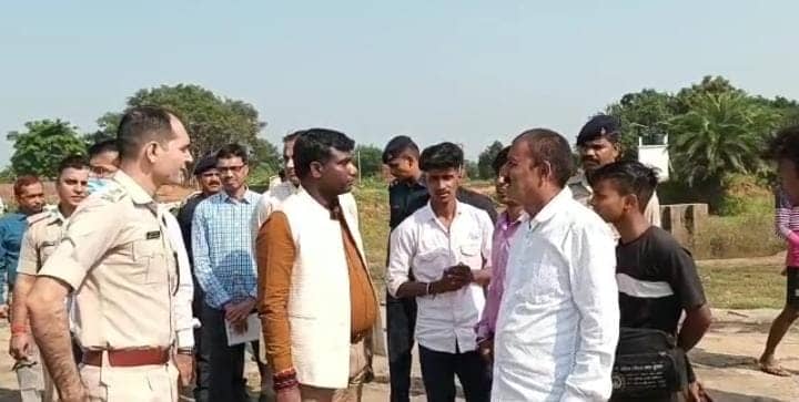 डीसी ने एसपी संग जिला के तमाम छठ घाटों का किया निरीक्षण, कहा घाट पर वर्तियों की हर जरूरत का रखा जाएगा ख्याल