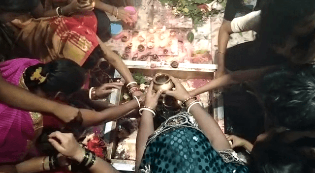 भक्ति के आगे कोरोना पस्त,शिवालयों में उमडी शिवभक्तों की भीड