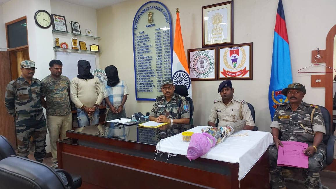 ग्राम प्रधान हत्याकांड: जमीन विवाद में हुई थी ग्राम प्रधान की हत्या, दो हत्यारे गिरफ्तार  