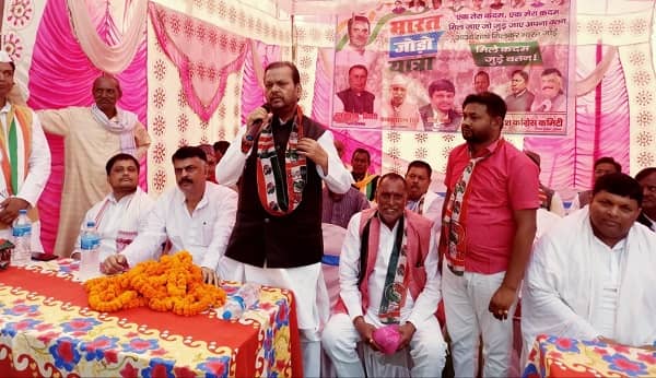 पलामू के मोहम्मदगंज, हैदरनगर और हुसैनाबाद पहुंची कांग्रेस की भारत जोड़ो यात्रा, कहा- झारखंड के गांव-गांव पहुंचेंगे यात्री