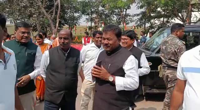 देश से नफरत के माहौल को दूर करने के लिए निकाली जा रही भारत जोड़ो यात्रा - पूर्व मंत्री बंधु तिर्की