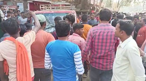 मुजफ्फरपुर : छह किलोमीटर तक लोगों को कुचलता गया शराबी ड्राइवर, दो की मौत, 12 घायल