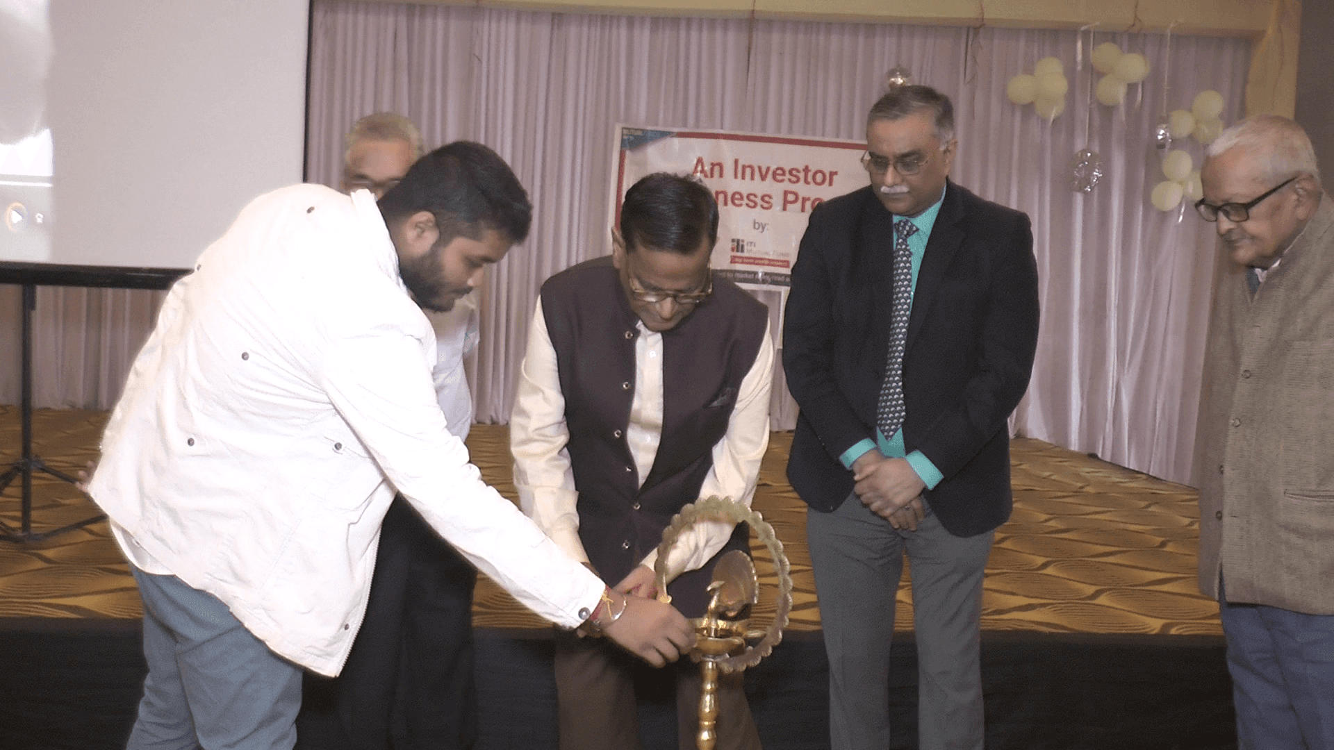 अब रांची में सिनियर सिटीजन को "Elderly care service" मिलेगा मिनटों में, पढ़िए पूरी खबर