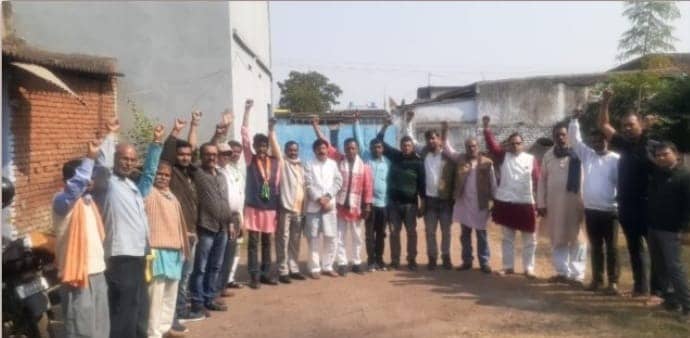 भाजपाइयों ने कांग्रेस पार्टी और विधायक अंबा प्रसाद की कार्यशैली पर उठाया सवाल, कहा भाजपा विकास करती है, श्रेय का होड़ नहीं लेती