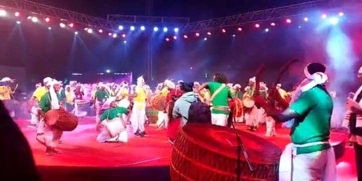 संवाद 2022: 501 नगाड़ों के थाप से गूंजा गोपाल मैदान, कार्यक्रम में 200 जनजाति के लोगों ने लिया हिस्सा