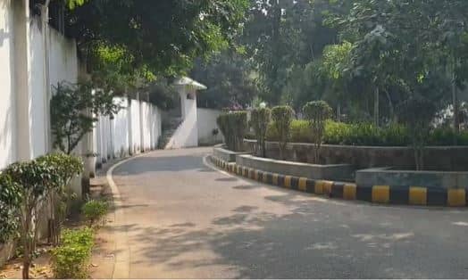 ये तेरा बंगला,ये मेरा बंगला....बिहार में बंगले को लेकर गरमाई राजनीति, जानिए 