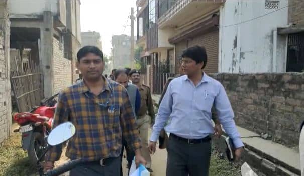 भागलपुर सृजन घोटाला: CBI ने मुख्य आरोपी के कई ठिकानों पर चिपकाया इश्तेहार, जानिए 