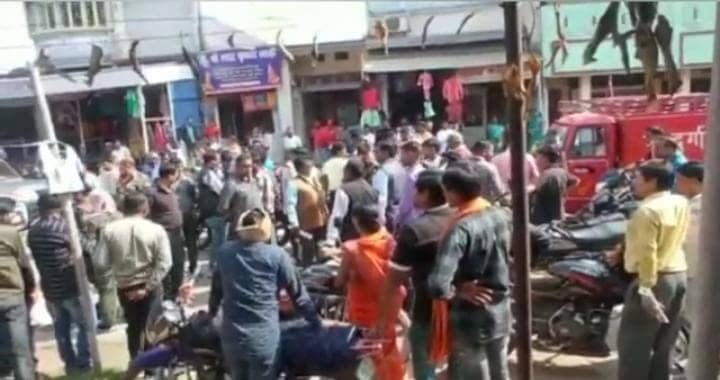 एक ही जमीन पर दो पक्षों का दावा, दोनों ने कहा जमीन है मेरी..! जानिए क्या है माजरा 