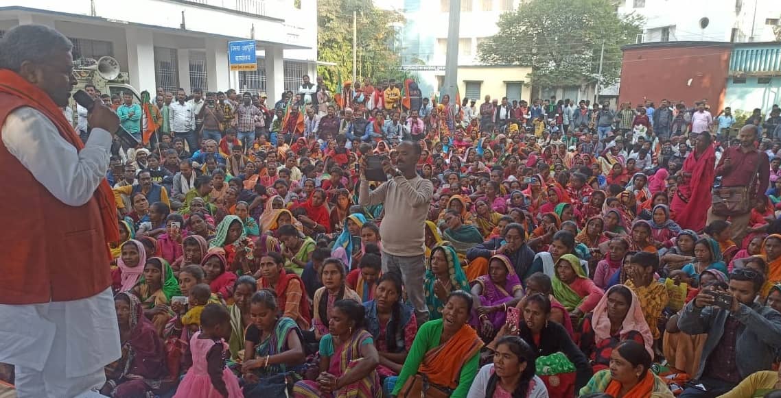 हेमंत सरकार तक पहुंच रहा राज्य में चल रही लूट का हिस्सा - बाबूलाल मरांडी