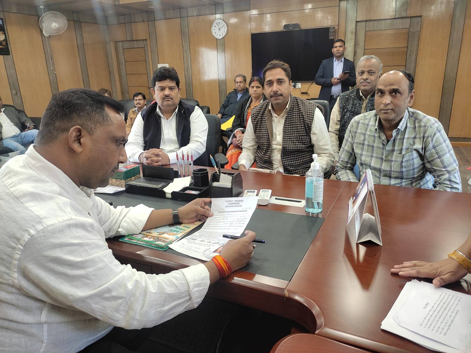 मंत्री से मिले चैम्बर पदाधिकारी, SNMMCH में एडवाइज़री कमिटी की मांग की, जानिए क्यों