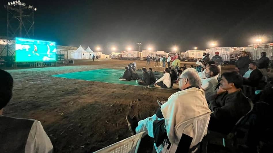 राहुल भी हैं फुटबॉल के दीवाने! भारत जोड़ो यात्रा के बीच में कांग्रेस के पूर्व अध्यक्ष ने लिया विश्व कप फुटबॉल का आनंद