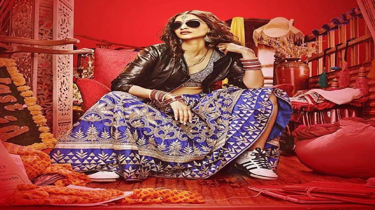 सर्दियों की शादी में आप दिखना चाहते हो सुपर हॉट, तो ज़रूर अपनाएं ये टिप्स ! ये लुक आपके हॉटनेस को भी बरकरार रखेगी और आपको ठंड भी नहीं लगेगी 