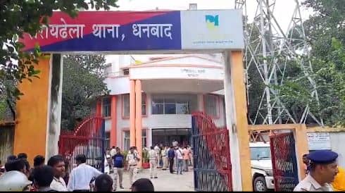 रोती मां को पुलिस ने दिया भरोसा, जल्द ही गोद में होगा लाल