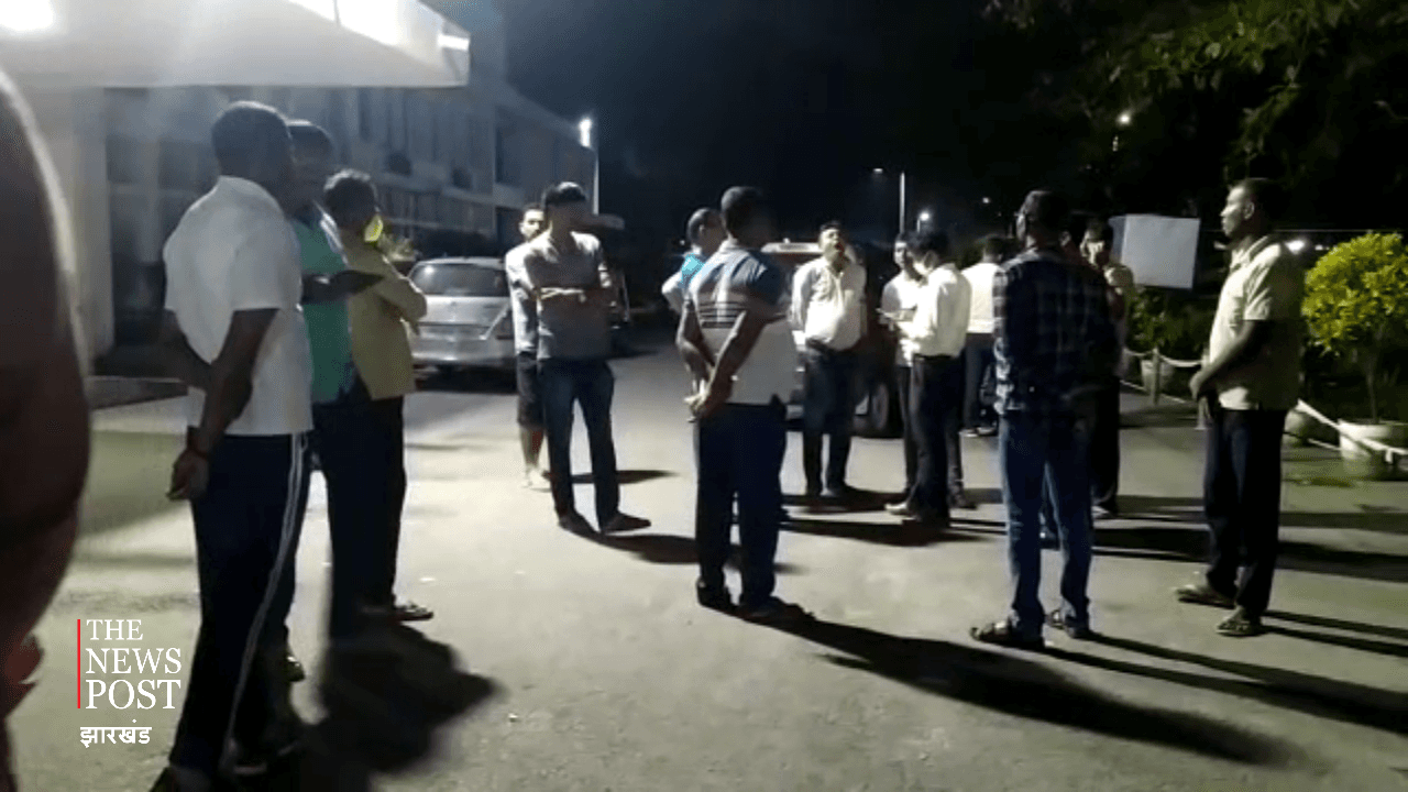 बस ने बाइक को मारी टक्कर, जैप 4 के सब इंस्पेक्टर की मौत