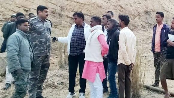 गिरिडीह के एक आदिवासी गांव में घुसा चोर, ग्रामीणों ने पीट पीट कर दी हत्या , जांच में जुटी पुलिस