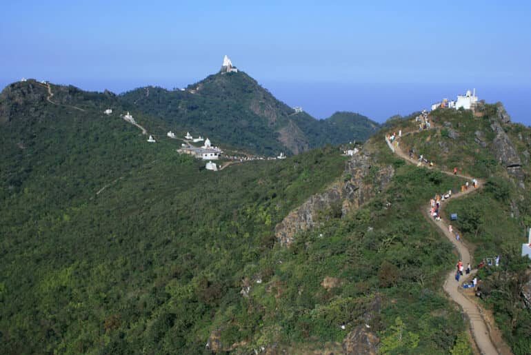 10 जनवरी को होगा पारसनाथ बचाओ आंदोलन का शंखनाद,  विभिन्न राज्यों के आदिवासी होंगे शामिल