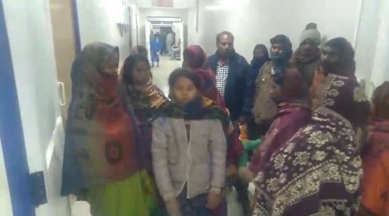 बगहा : खेत में साग तोड़ रही बच्ची पर बाघ ने किया हमला, बचाने गए मजदूर पर भी किया अटैक 