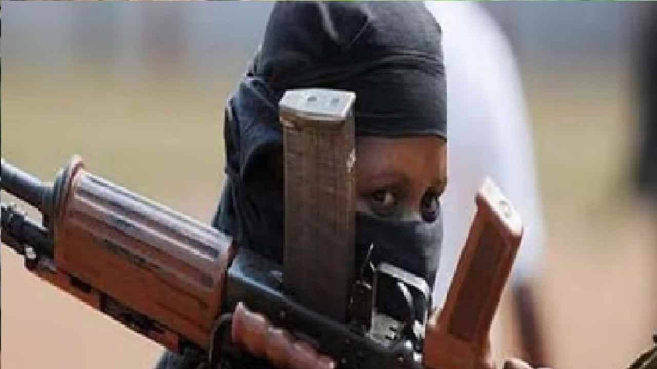 बिहार की कुख्यात नक्सली रेणू कोड़ा देवघर से गिरफ्तार, बिहार सरकार ने रखा था 50 लाख का ईनाम