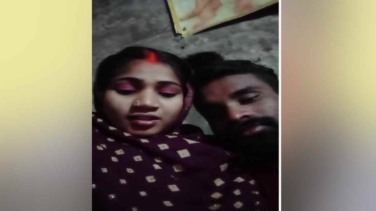 पति को छोड़कर महिला ने प्रेमी संग भाग कर मंदिर में रचाई शादी, ससुराल वालों पर झूठा एफआईआर करने का लगाया आरोप