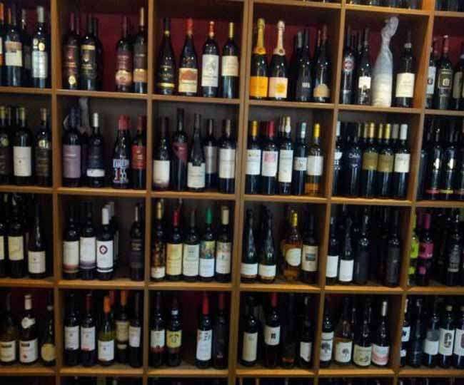 झारखंड सरकार ने शराब की कीमतों में की कटौती, जानिए क्यों लिया गया ऐसा निर्णय