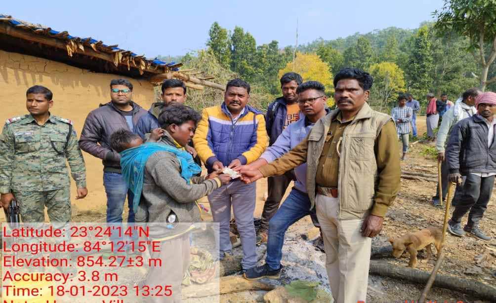 लातेहार: हाथी के चपेट में आने से एक बच्चे की मौत, दो घायल