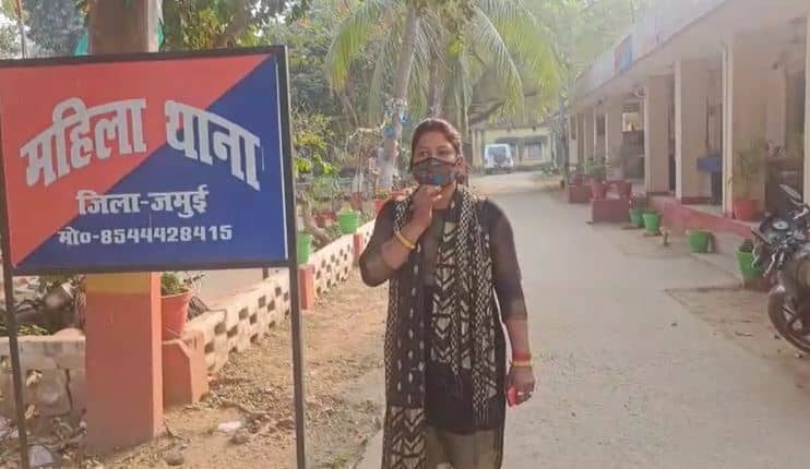 पत्नी ने पति के दोस्त पर लगाया रेप का आरोप, कहा पति ने बचाने के बदले कहा दोस्त ही तो है ....