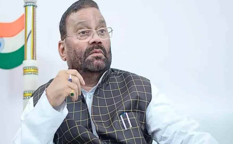 मानस विवाद: स्वामी प्रसाद मौर्या का पलटवार, “इन संतों, महंतों, धर्माचार्यों और जाति विशेष के लोगों को क्या कहा जाए आतंकवादी, महाशैतान या जल्लाद”