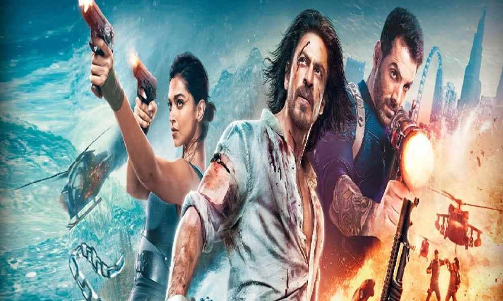 शाहरुख खान की फिल्म पठान ने बॉक्स ऑफिस पर मचाई तबाही, 350 करोड़ की कमाई के करीब पहुंची फिल्म  