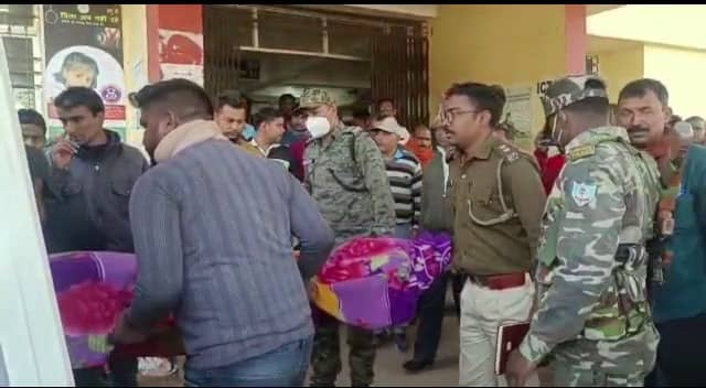 चतरा : कथित प्रेमी ने खड़ी स्कूटी में मारी टक्कर, अस्पताल ले जाने के क्रम में युवती की मौत, जानिए क्या है मामला