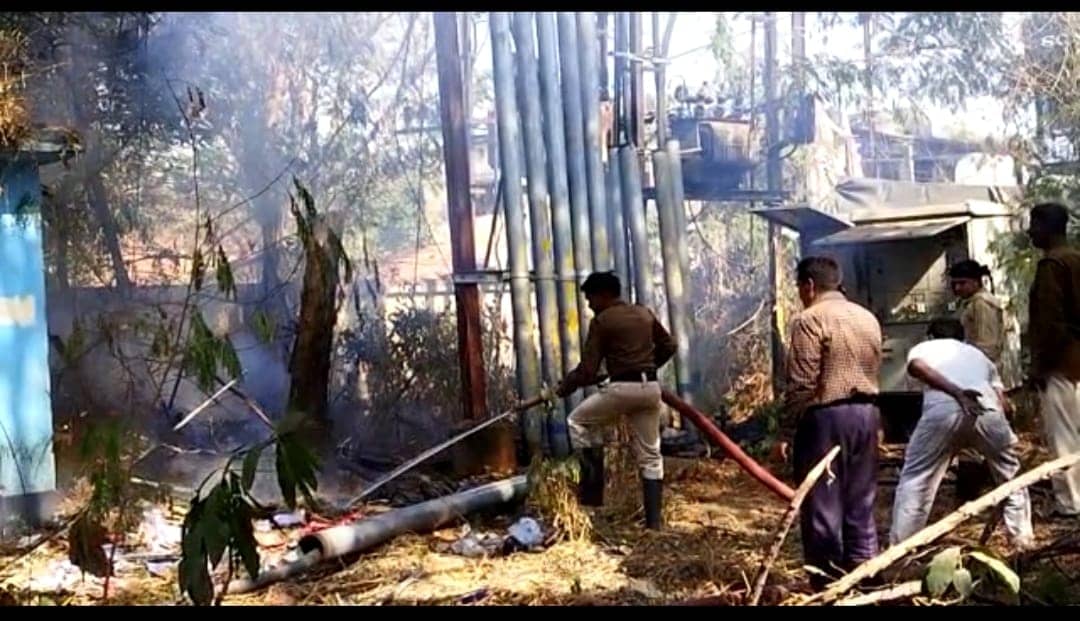 AGAIN FIRE IN DHANBAD -कोयलांचल में अदृश्य भय बन गई है आग ,जानिए मंगलवार को किस दफ्तर में लगी आग 