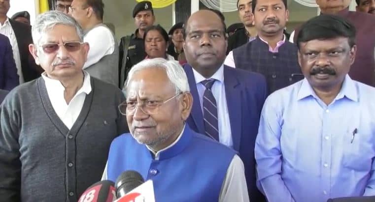 समाधान यात्रा : मुंगेर पहुंचे सीएम नीतीश, कई योजनाओं का किया शुभारंभ 