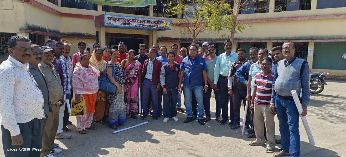 “हमे भी मानदेय दीजिए, आखिर हमारा भी तो पेट है”, जन वितरण प्रणाली विक्रेताओं ने सुनाई अपनी व्यथा