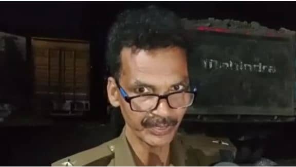 मुजफ्फरपुर : कांटी थर्मल इलाके में चल रहे प्रदर्शन पर अपराधियों ने की गोलीबारी, एक की मौत, ग्रामीणों ने मंत्री पर लगाया साजिश का आरोप 