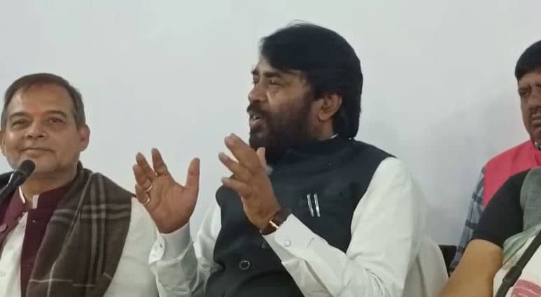 'मुस'(चूहा ) मोटा के घोड़ा थोड़े होगा " बीजेपी एमएलसी नवल किशोर ने नीतीश और तेजस्वी पर साधा निशाना  