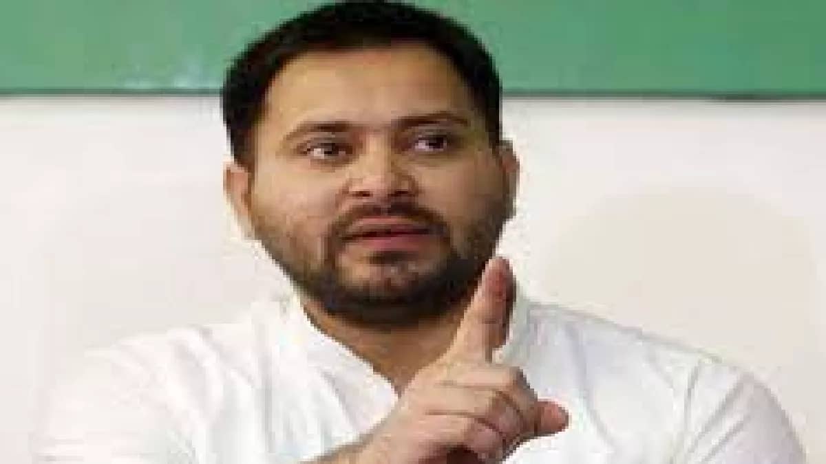 1932 के खतियान से तेजस्वी ने जतायी अनभिज्ञता, क्या अपने आधार मतों को बचाना चाहती है राजद 