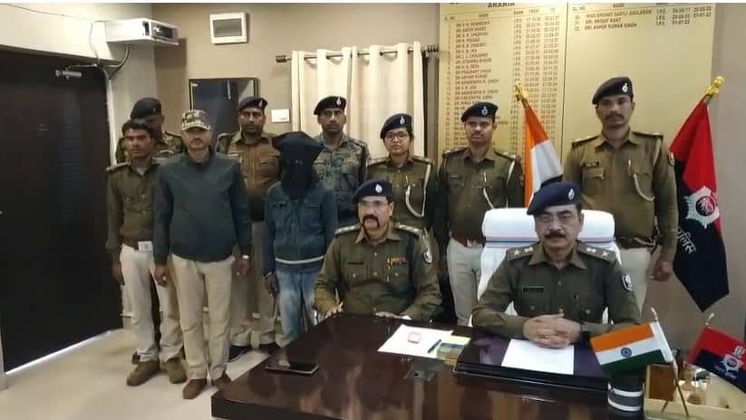 पुलिस पर हमला करनेवाला कुख्यात शराब तस्कर गिरफ्तार, पिछले तीन वर्षों से पुलिस कर रही थी तलाश
