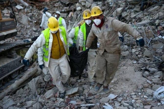 पाकिस्तान की करतूत का खुलासा ! बाढ़ के दौरान भेजी गई तुर्की की राहत सामग्री को ही भेजा भूकंप ग्रस्त तुर्की क्षेत्र में, अब विश्व में हो रही इसकी चर्चा