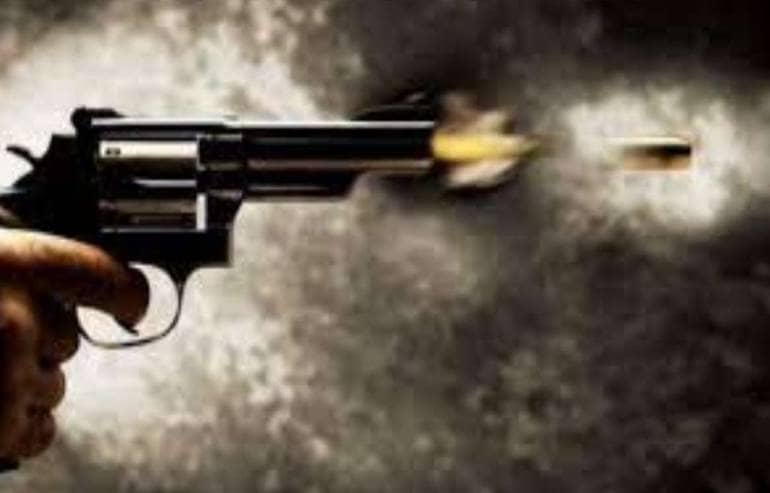 पटना: पार्किंग से गाड़ी हटाने के विवाद में चली ताबड़तोड़ गोलियां, पांच लोगों को लगी गोली, एक की मौत