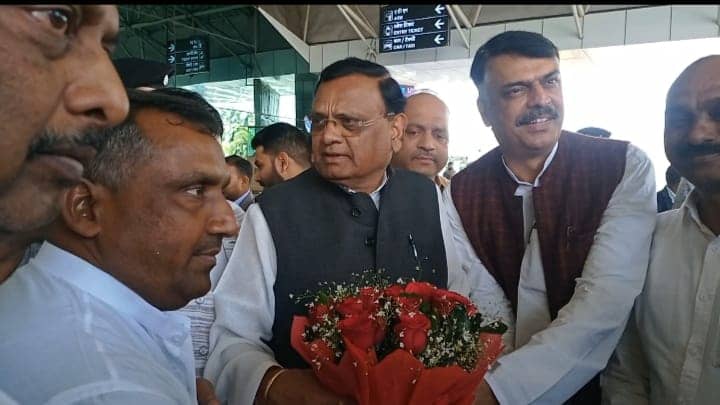 रामगढ़ उपचुनाव: कांग्रेस प्रदेश प्रभारी अविनाश पांडे पहुंचे रांची, रामगढ़ में झोंकेंगे ताकत