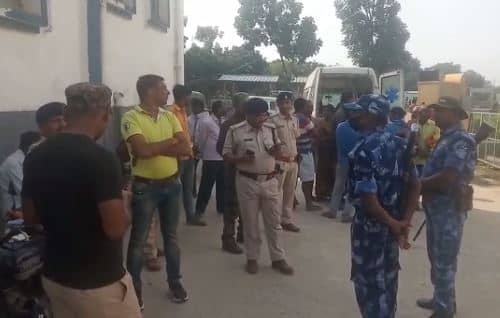 खगड़िया में पुलिस और अपराधियों के बीच मुठभेड़, एक अपराधी घायल